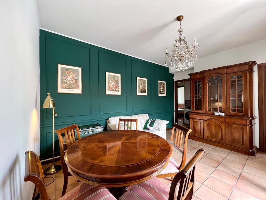City Center 2 Bedroom Apt Bergamo Exterior photo