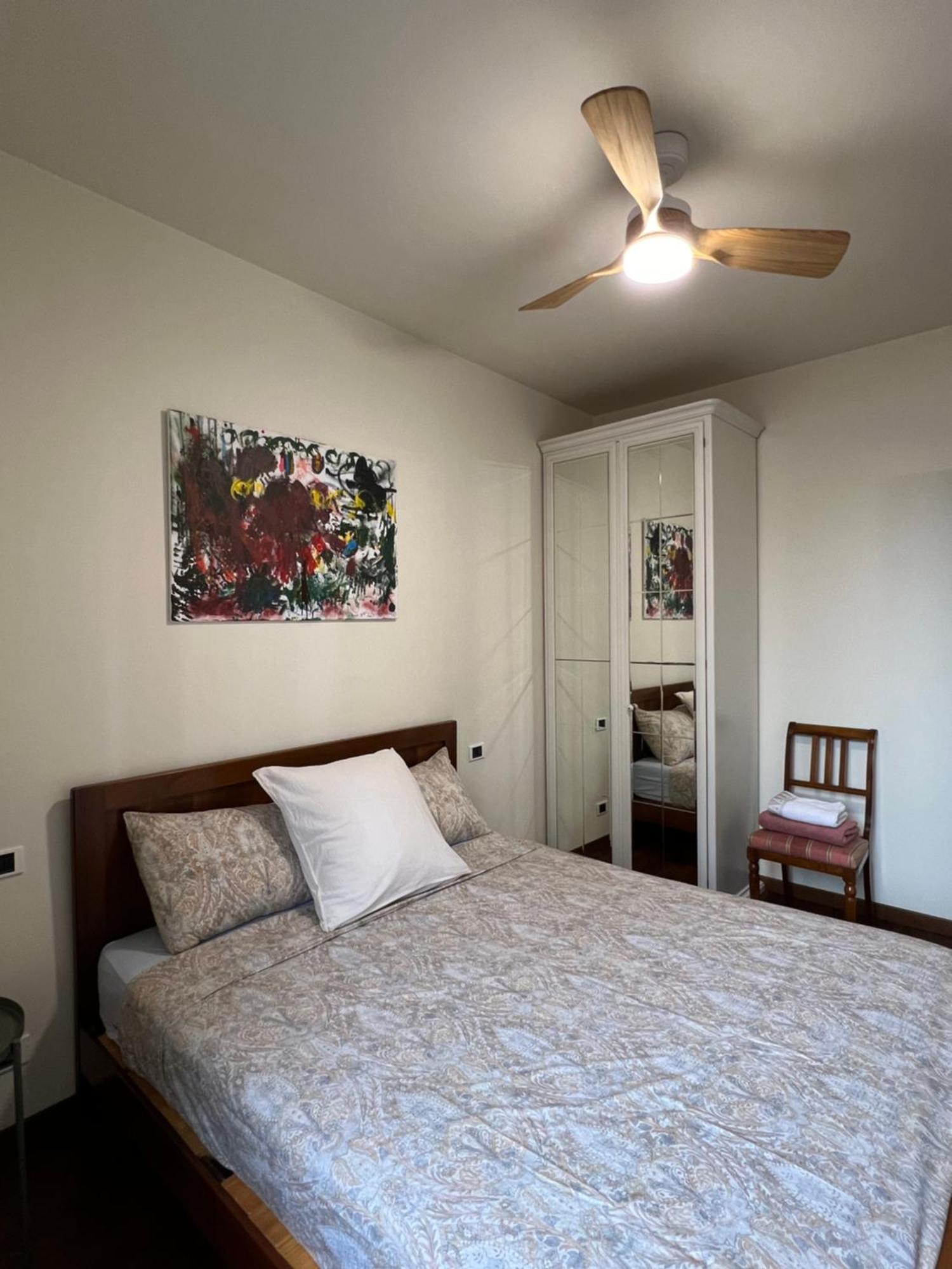 City Center 2 Bedroom Apt Bergamo Exterior photo